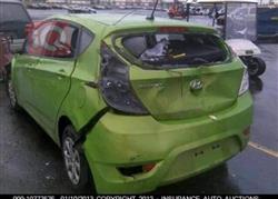 هیوندای ئەکسنت هاچباک